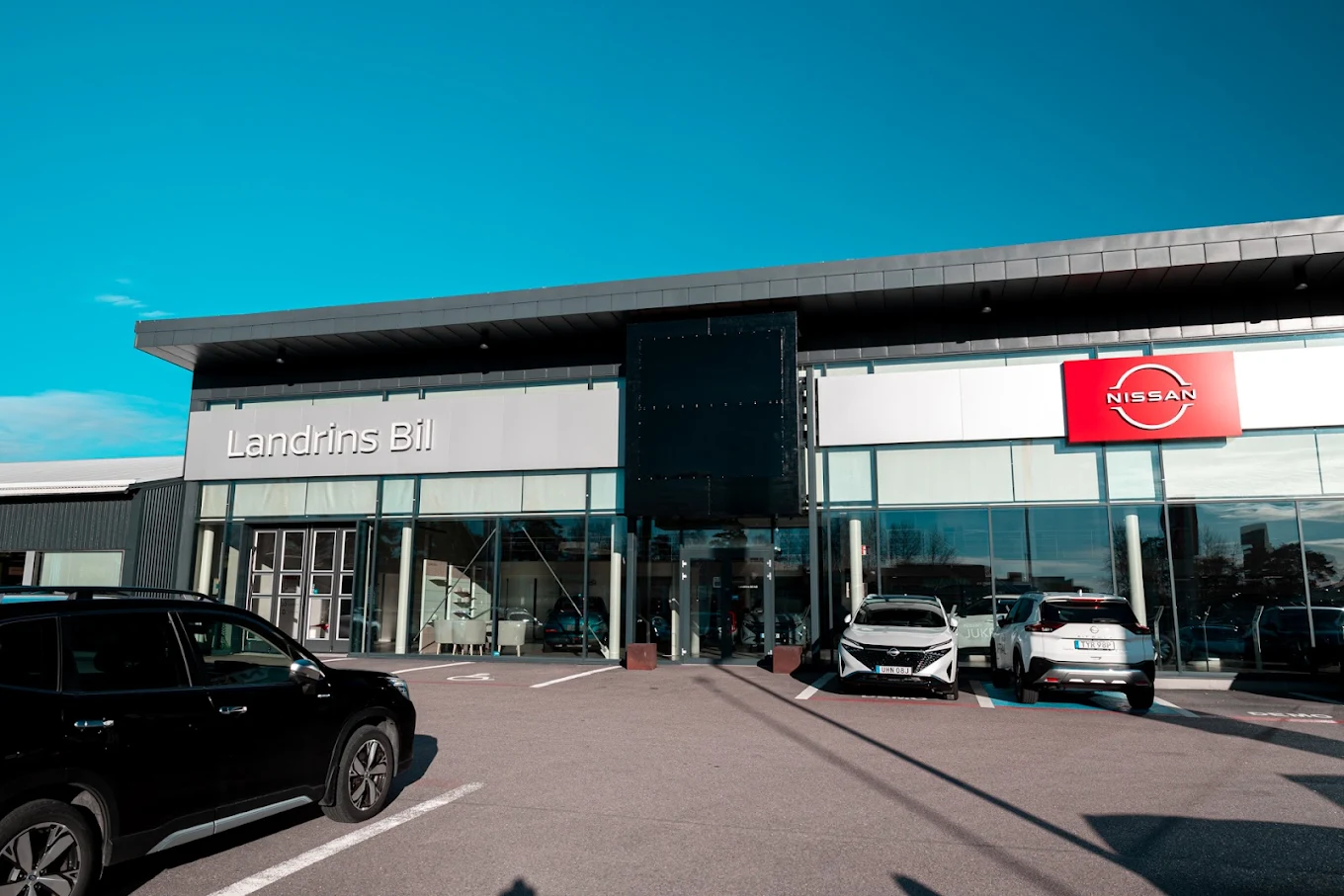 Landrins Bil Västerås Hälla